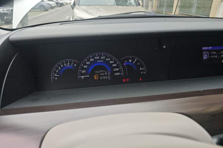 Used Honda Elysion 2015 2.4L VTi-S Prestige Edition