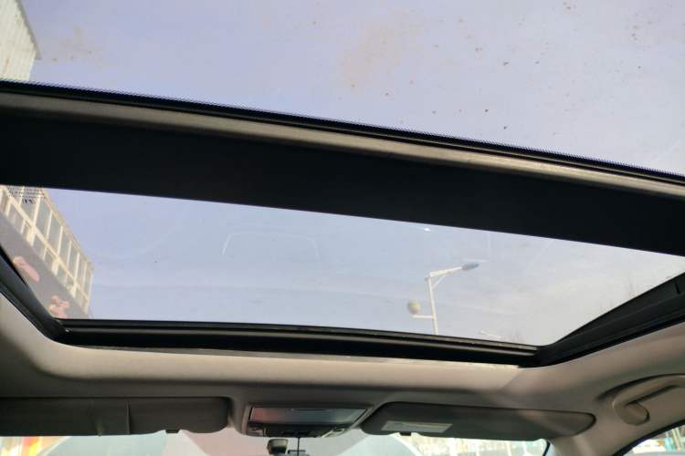 Used Honda CR-V 2017 240TURBO CVT Four-Wheel Drive Luxury Edition