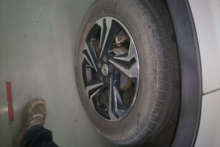 Used Dongfeng Aeolus AX7 2016 2.0L Manual Zhiyi Trim