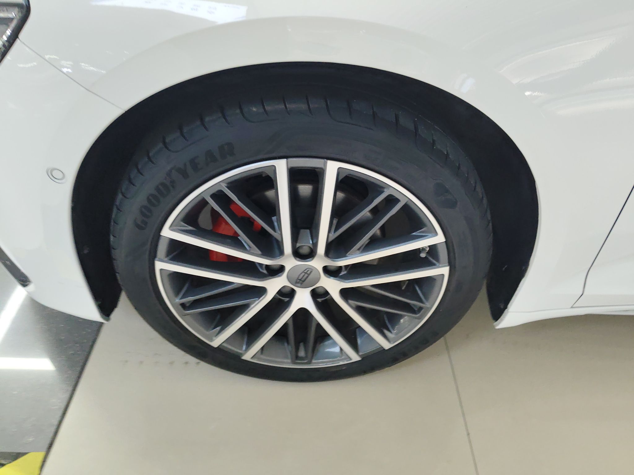 Geely Auto Preface 2023 2.0TD Prestige Version — снимка 10