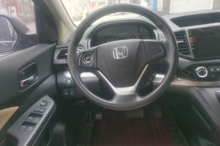 Used Honda CR-V 2015 2.0L two-wheel drive Fashion Edition