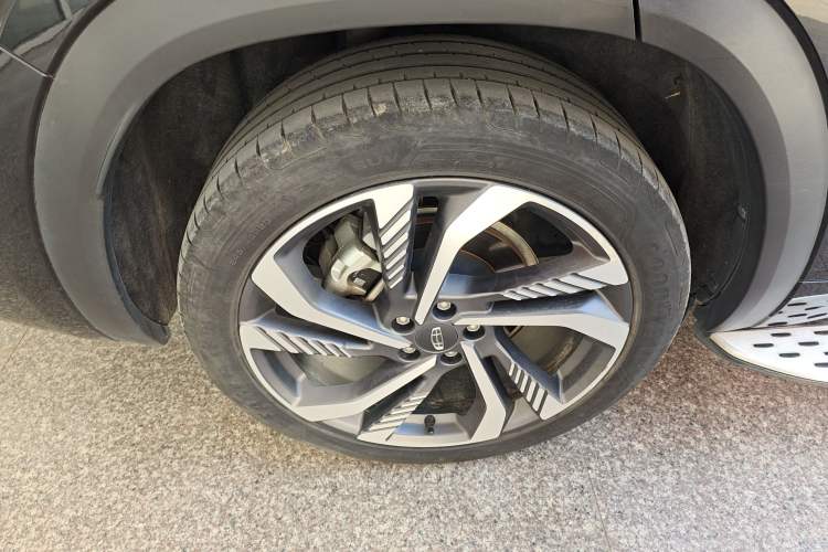 Used Geely Auto Monjaro L 2024 2.0TD High-Power Automatic Two-Wheel Drive Skyline Edition