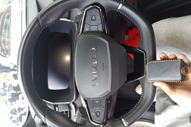 Used Lynk & Co 06 2020 1.5T JinPro model