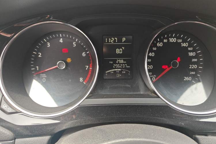 Used Volkswagen Sagitar 2017 1.6L Automatic Comfort Model Instrument Cluster