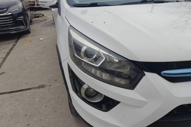 Used BAIC New Energy EX 2018 EX360 New Style Edition Right Front Headlight