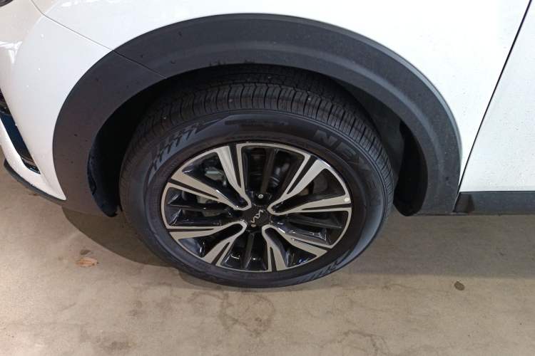 Used Kia kx1 Stonic 2021 1.4L CVT Sunroof Model Exterior 4