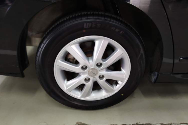 Used Nissan Sylphy 2016 Classic 1.6XE Manual Leading Edition Exterior 5