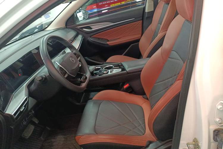 Used Changan Eado 2023 Changan Edition PLUS Blue Whale NE 1.4T GDI DCT Prestige Version