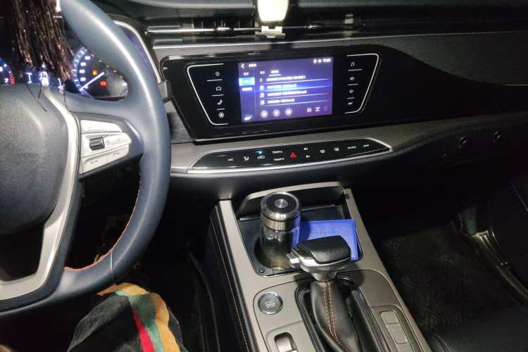 Used CHANGAN OSHAN X7 2020 1.5T Automatic Luxury Version