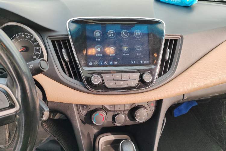 Used Chevrolet Monza 2021 320 Automatic Enjoyment Sunroof Edition