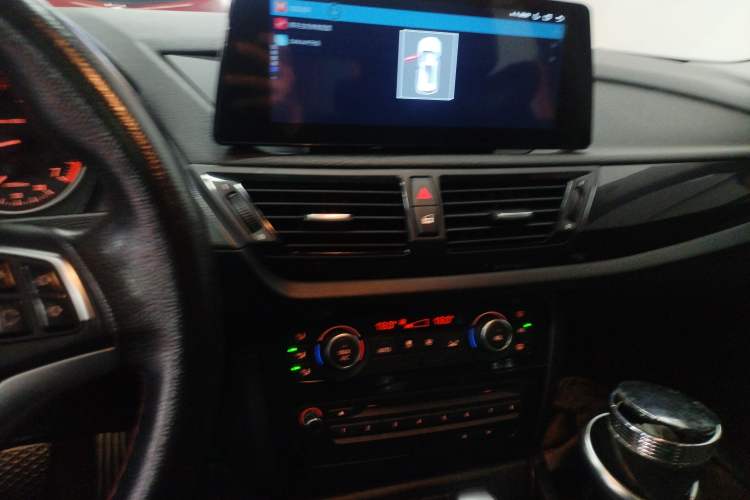 Used BMW X1 2013 sDrive18i Sport Design Package Audio And AC Panel