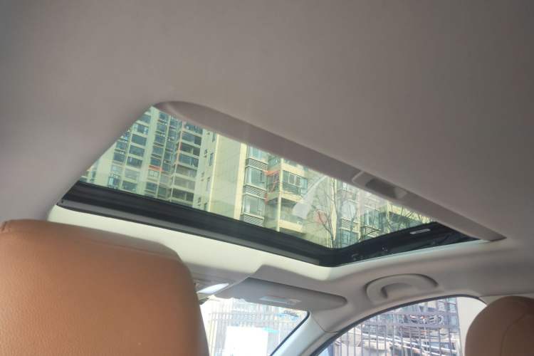 Used Dongfeng Fengdu MX5 2016 2.0L Automatic Flagship Edition