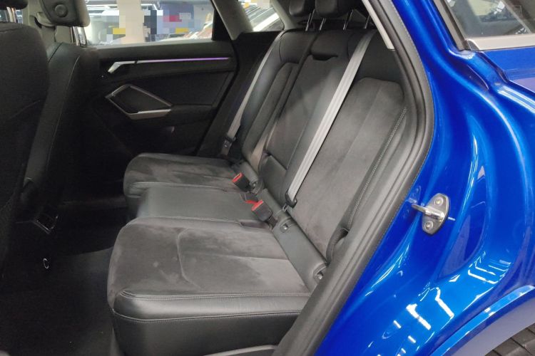 Used Audi Q3 2019 40 TFSI Fashion Dynamic Model
