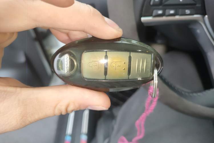 Used Nissan X-Trail 2023 Classic 2.0L Two-Wheel Drive Smart Connect Premium Edition Vehicle Key