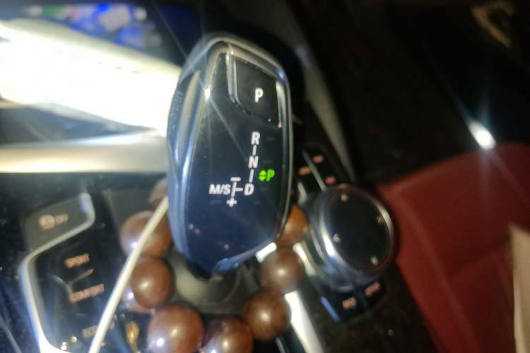 Used BMW 5 Series 2018 Facelifted 530Li xDrive M Sport Package
