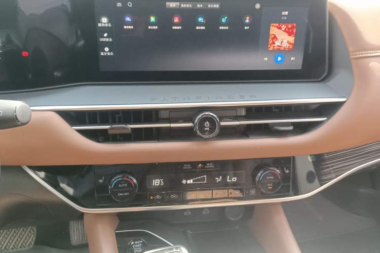 Used Nissan Pathfinder 2024 380 VC-TURBO Four-Wheel Drive Intelligent Driving Version 6 Seats Audio And AC Panel