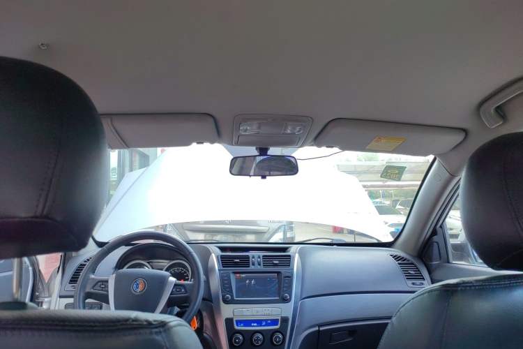 Used Geely Auto SX7 2013 2.0L Manual Elite Edition
