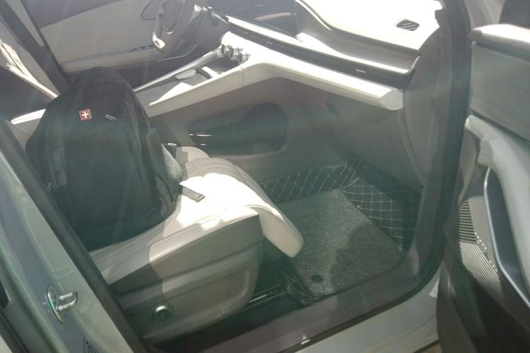 Used EXEED Stellar C-DM 2024 1.5T Long-Range Plus