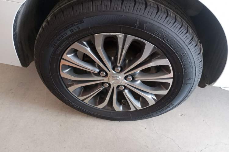 Used Buick GL8 2023 Land Executive Class Smart Enjoyment Model
