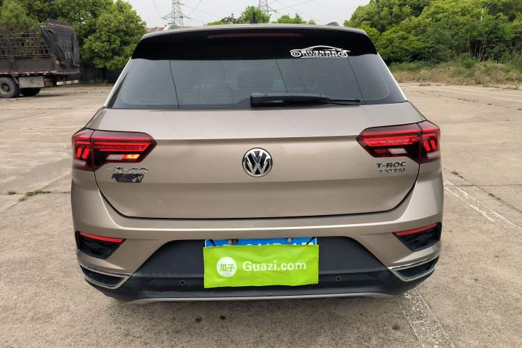 Used Volkswagen T-ROC 2018 230TSI DSG Two-Wheel Drive Advanced Version China V Standard
