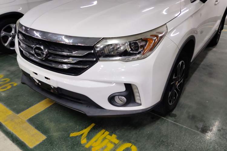 Used GAC Trumpchi GS4 2017 235T Automatic Two-Wheel Drive Elite Edition Left Front Headlight