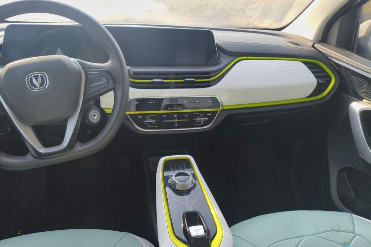 Used Oshan Benni E-Star 2022 Qingxin Edition Colorful Model Lithium-NMC