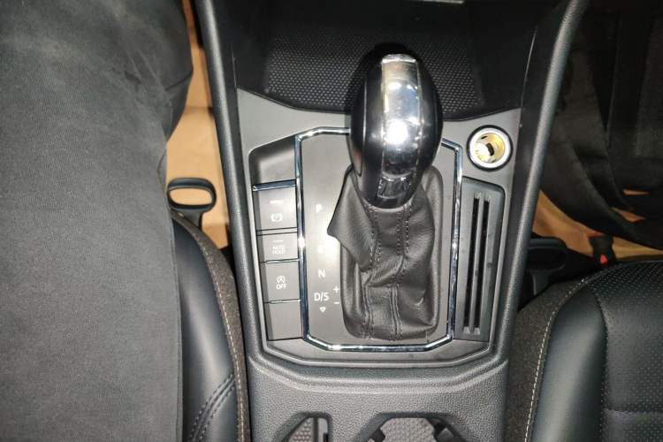 Used Volkswagen Lavida 2021 1.5L Automatic Comfort Edition