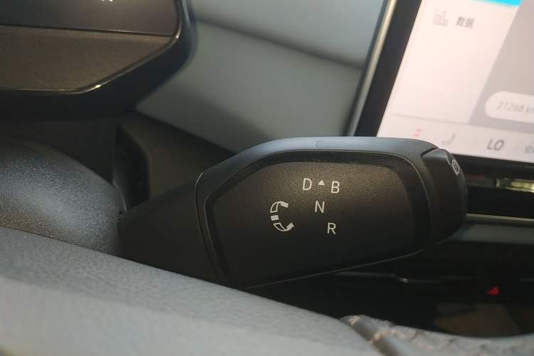 Used Volkswagen ID.4 X 2025 Smart Version Pure & Intelligent Enjoyment Edition
