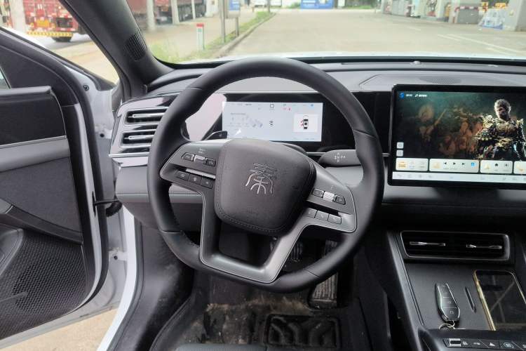 Used BYD Qin L 2026 DM-i 128KM Leading Edition Steering Wheel