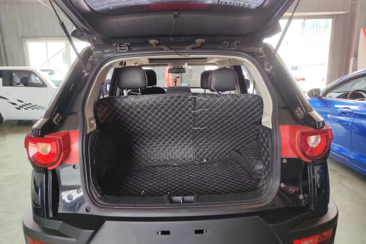 Used BAIC Off-Road BJ20 2016 1.5T CVT Prestige Edition Trunk