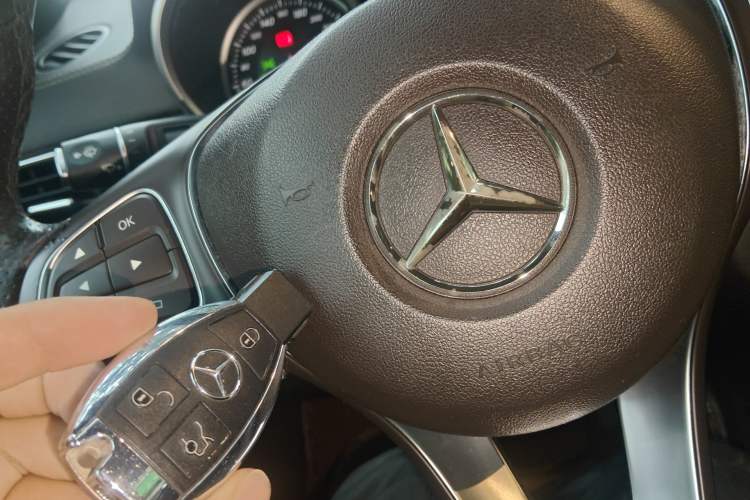 Used Mercedes-Benz GLE 2017 GLE 320 4MATIC Dynamic Model