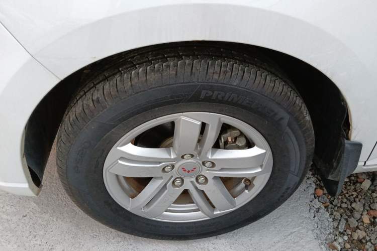 Used Wuling Hongguang PLUS 2019 1.5T Manual Luxury 7-Seater
