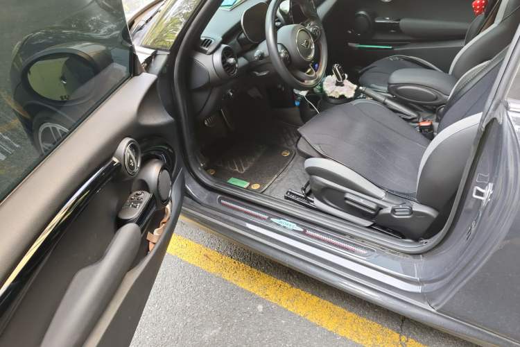 Used MINI 2021 2.0T COOPER S Racing Driver
