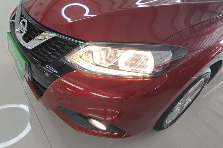 Used Nissan Tiida 2020 1.6L CVT Cool Edition Left Front Headlight
