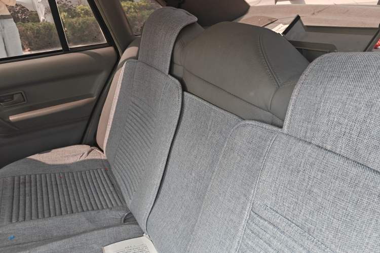 Used Volkswagen Santana Vista 2008 1.8L Manual Sishang Model
