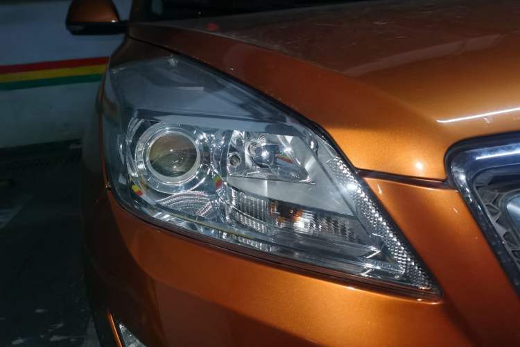 Used BAIC Senova X65 2015 2.0T Automatic Elite Model