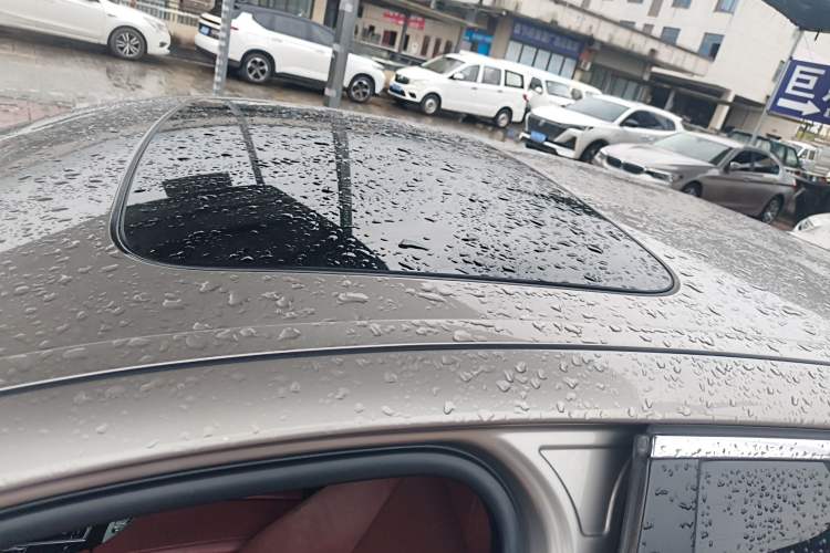 Used BMW 5 Series 2017 528Li Leading Model
