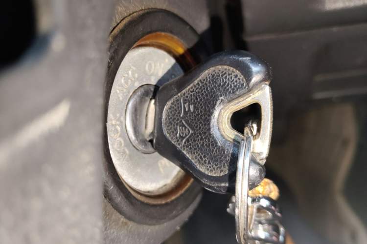 Used Leopaard Heijingang 2013 2.2L Manual 4x4 Standard Edition