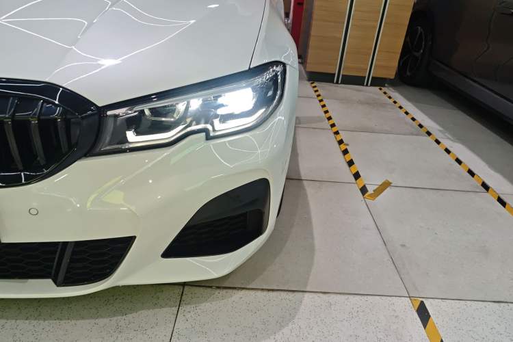 Used BMW 3 Series 2022 325Li M Sport Package Left Front Headlight