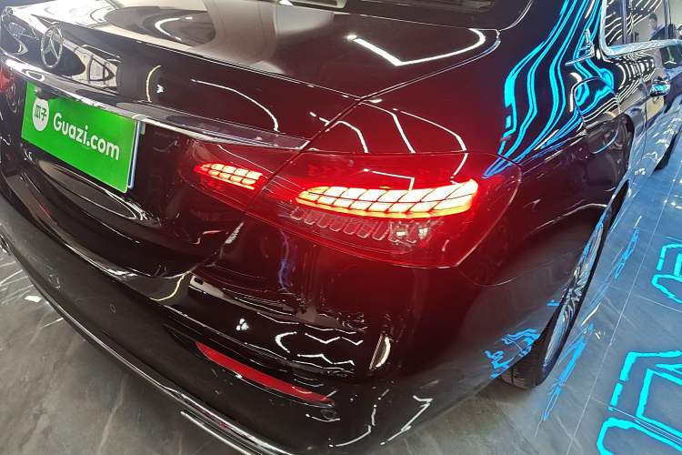 Used Mercedes-Benz E-Class 2021 Facelift E 300 L Stylish Edition