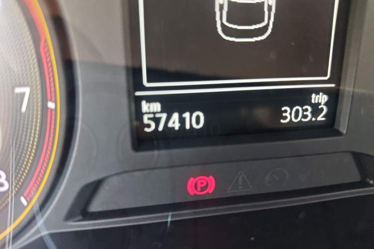 Used Volkswagen Lavida 2019 280TSI DSG Comfort Edition China VI standard Odometer Close Up