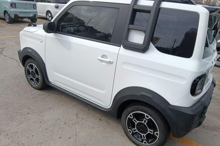 Used Geely Galaxy Panda 2024 200km Panda Rider
