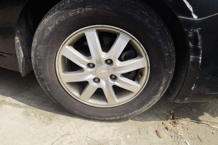 Used Chevrolet Epica 2013 1.8 SL ZhiZhen Edition MT Right Front Wheel Hub