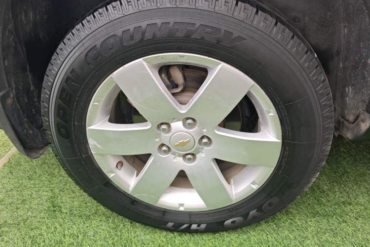 Used Chevrolet Captiva 2015 2.4L Two-Wheel Drive Urban Version 7 Seats