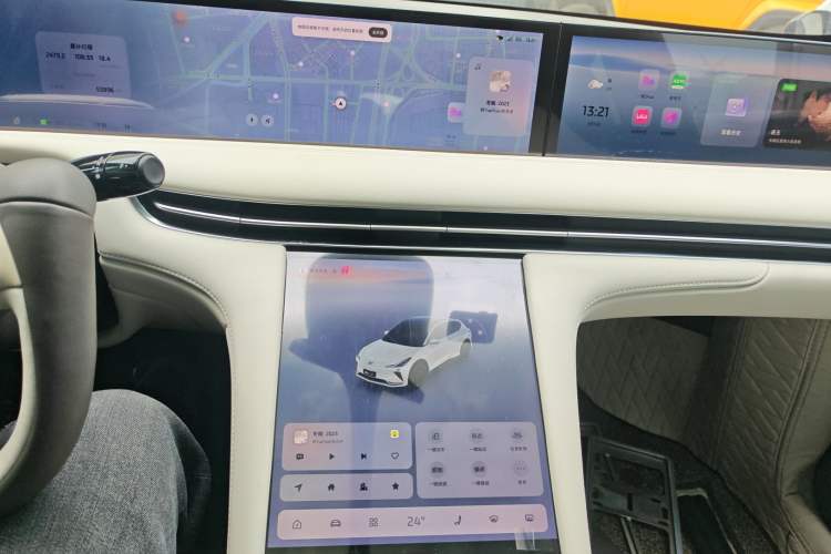 Used IM LS7 2023 90 kWh Elite Rear-Drive Version
