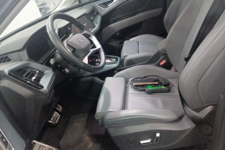 Used Audi Q5 e-tron 2023 40 e-tron Starry Edition Mecha Kit