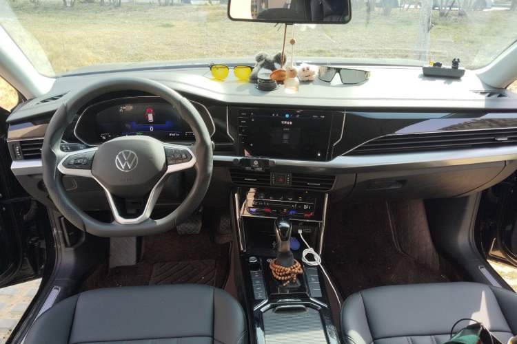 Used Volkswagen Passat New Energy 2025 430 PHEV Hybrid Business Edition
