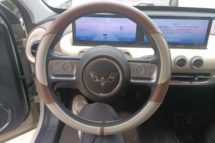 Used Wuling Bingo 2023 410 km Lingxi Deluxe Edition
