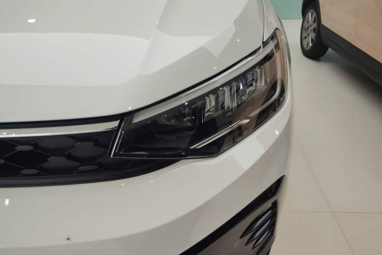 Used Volkswagen Lavida 2025 New Sharp 1.5L Outstanding New Edition Left Front Headlight