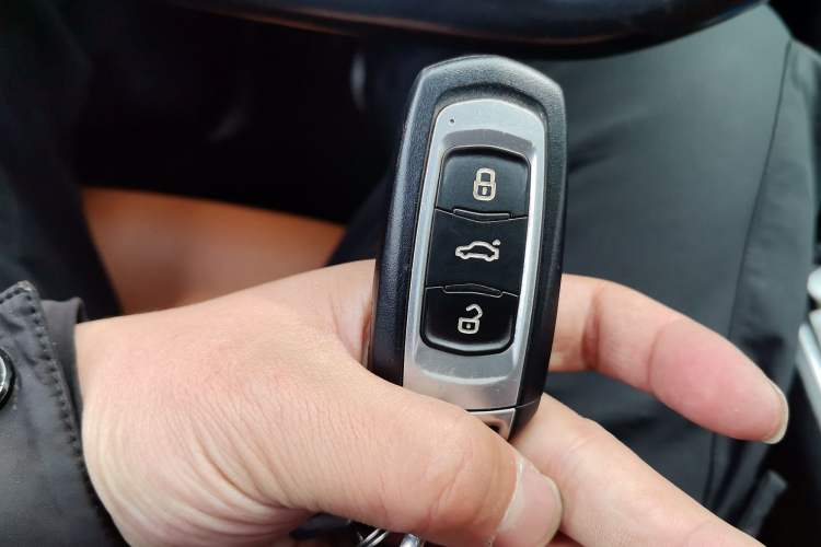 Used Geely Auto Emgrand GT 2016 2.4L Zunya Model